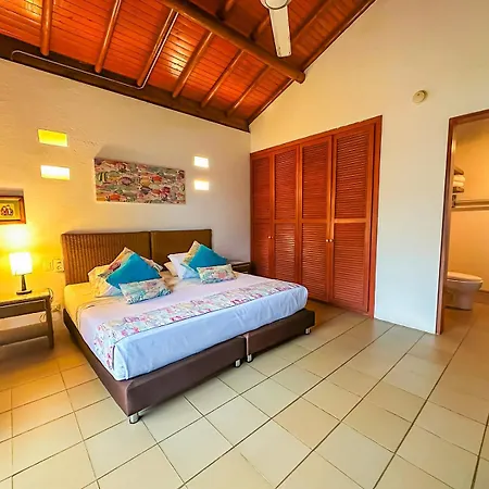 Hotel Chiniu Palomino Exterior photo