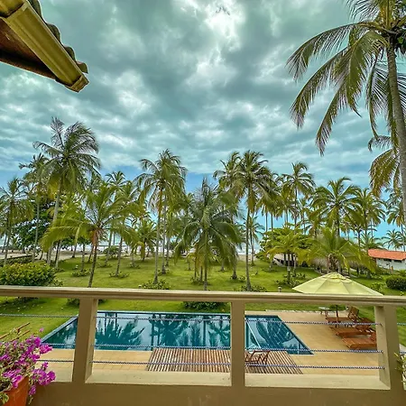 Hotel Chiniu Palomino Exterior photo