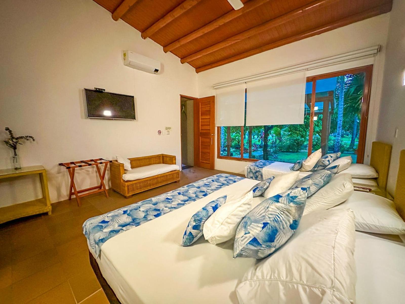 Chiniu Hotel